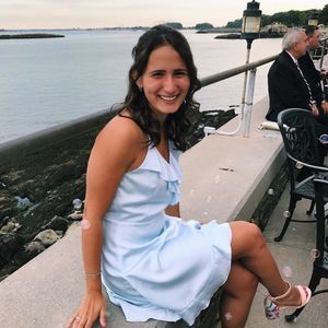 Meet your Posher, Angela